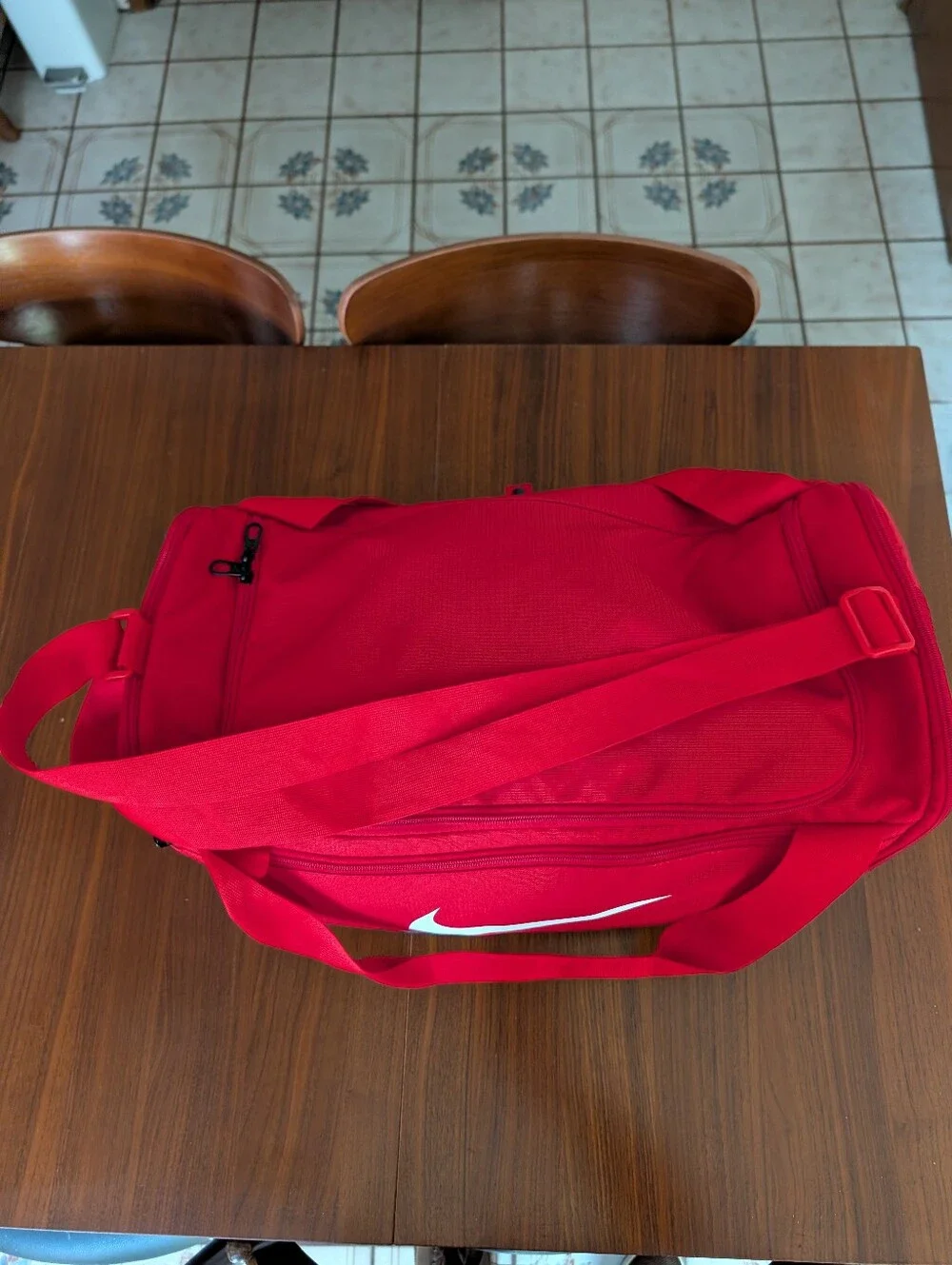 Nike bold red